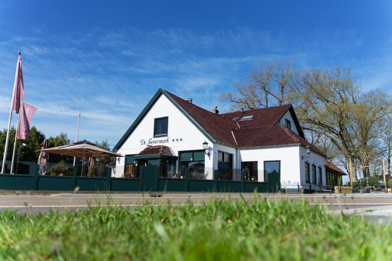 Hotel Restaurant De Loenermark Loenen Exterior foto